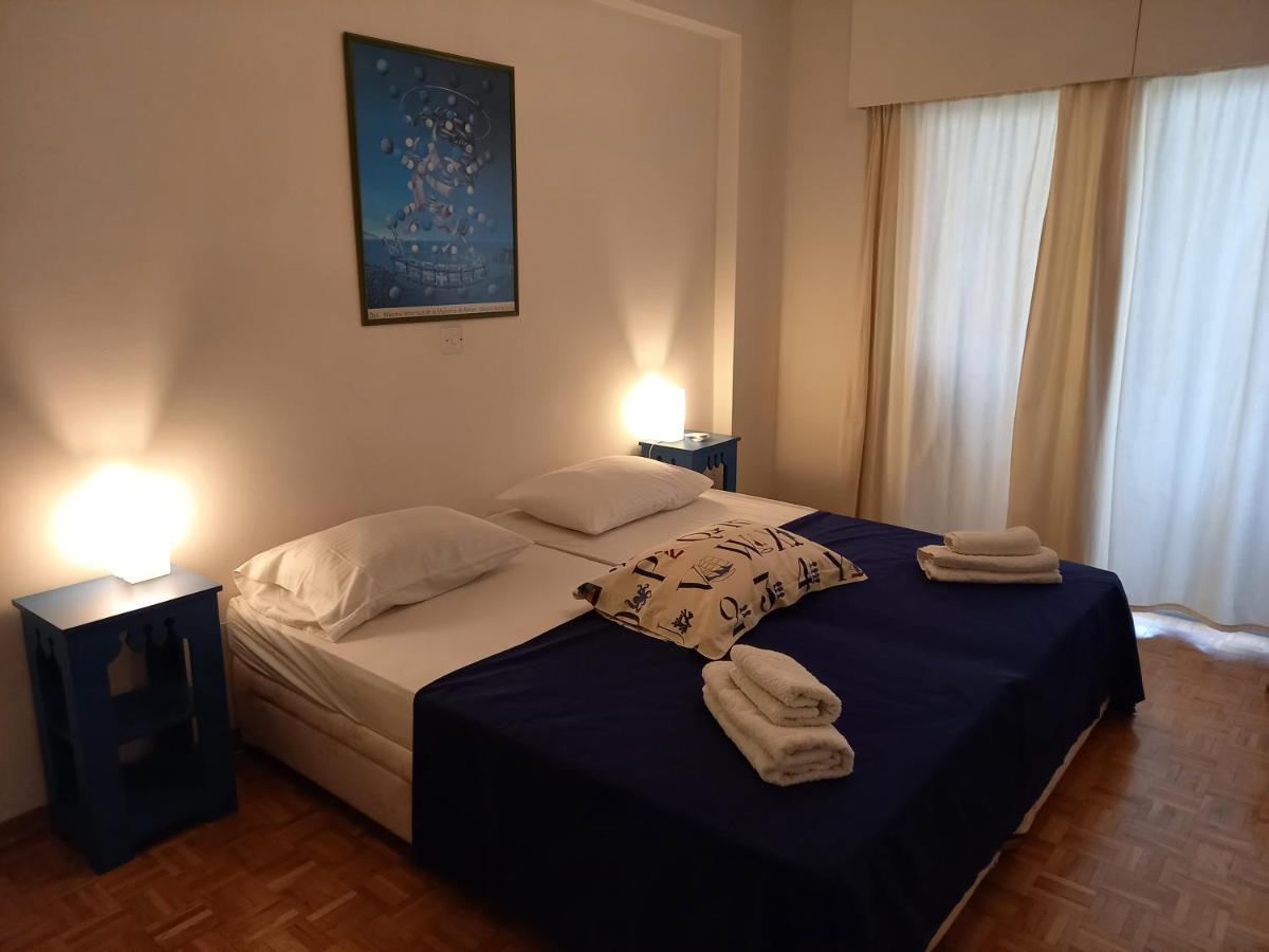 Seaside Spacious Apartment With Sea View Limassol Luaran gambar